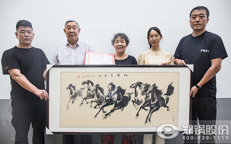 刘本立先生将其画作赠予给豪门国际