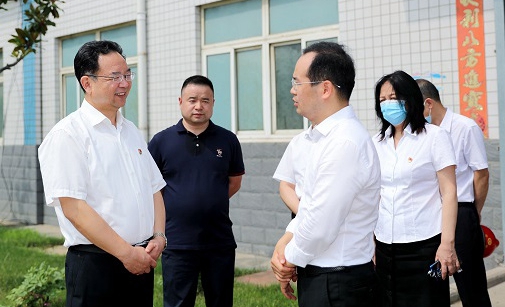 郑州市委常委、市纪委书记杜新军一行莅临调研